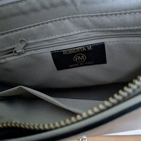 Roberta M Purse - Picture 5 of 8